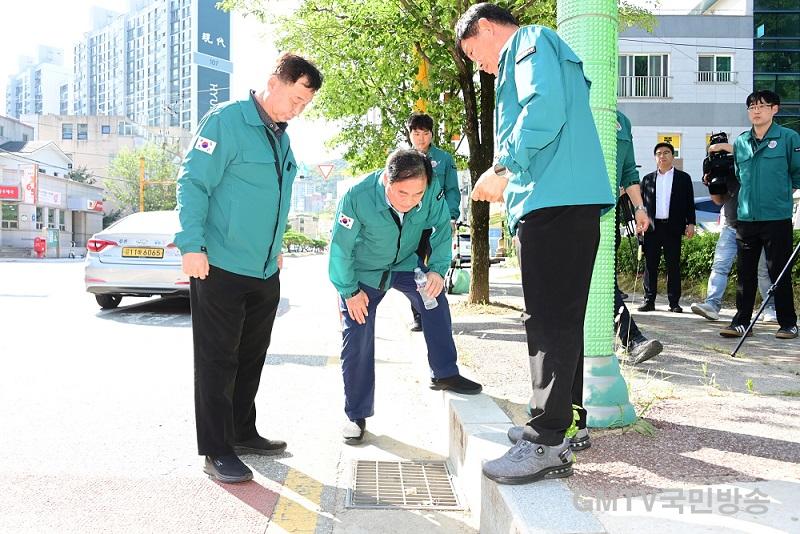 김천시, 시민안전 위해 발로 뛴다-건설도시과(사진3).JPG