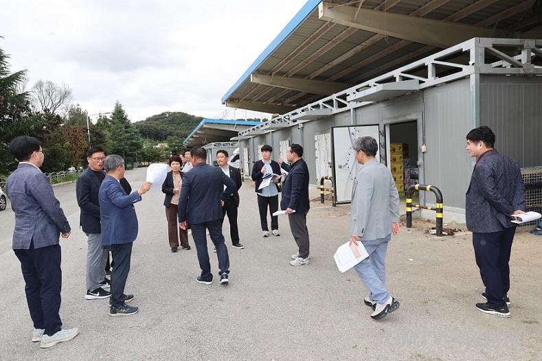 제291회 구미시의회 임시회 기간 중 산업건설위원회 현장방문 실시(현장실사) (1).JPG